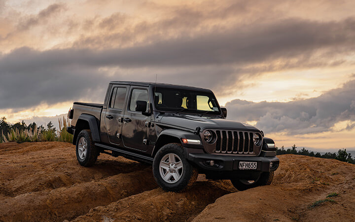 Jeep Gladitor parked on off-road tack